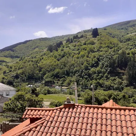 شاليه La Casina De Santulaya Adrales