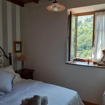 La Casina De Santulaya